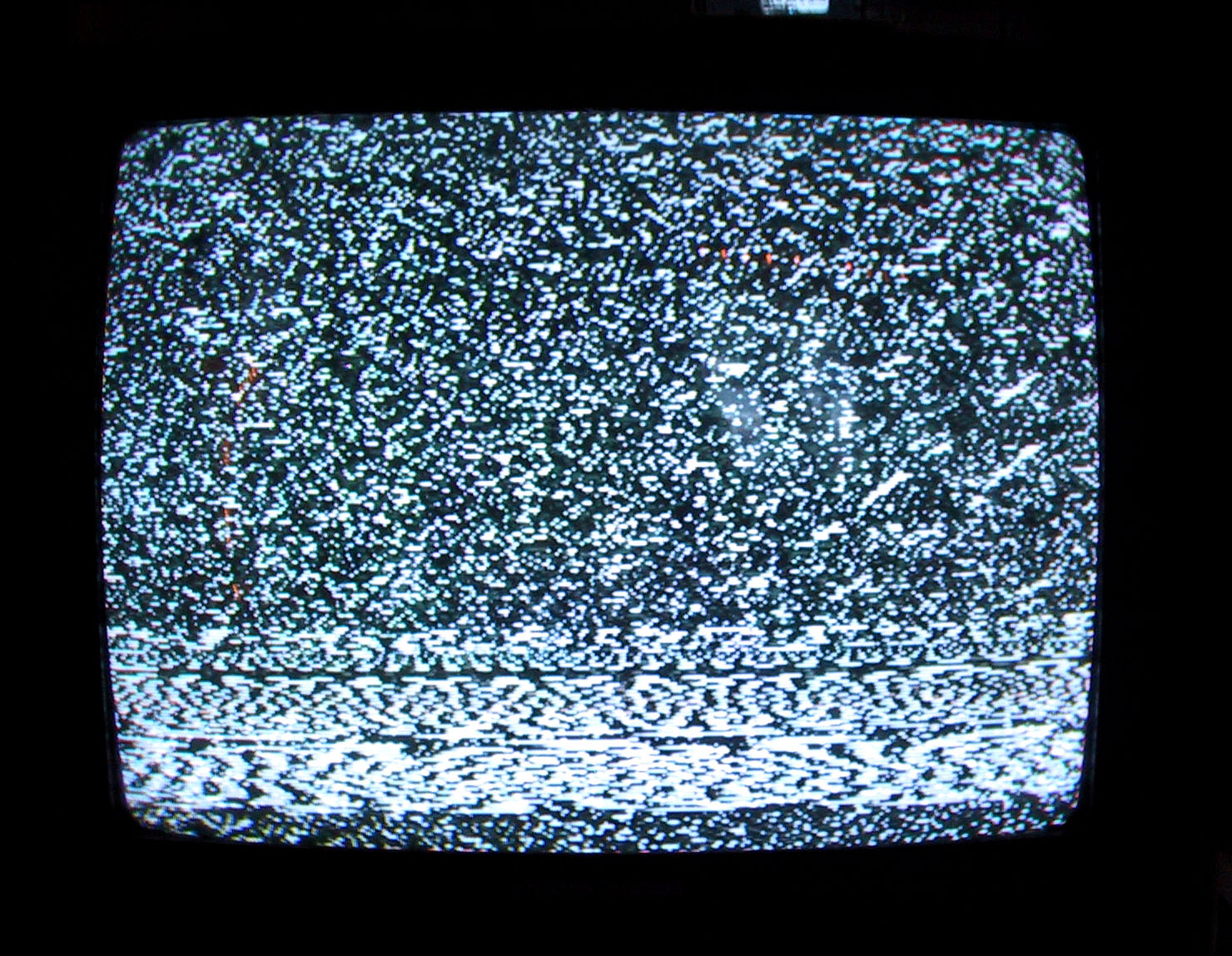 What Causes White Noise On Tv