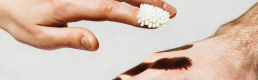 “U can’t touch this!” – Does sense of touch is needed in online shopping experience? “U can’t touch this!” – Does sense of touch is needed in online shopping experience?