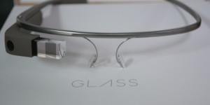 Google-Glass-het-missende-ingrediënt-voor-hyperlocal_900_450_90_s_c1_smart_scale