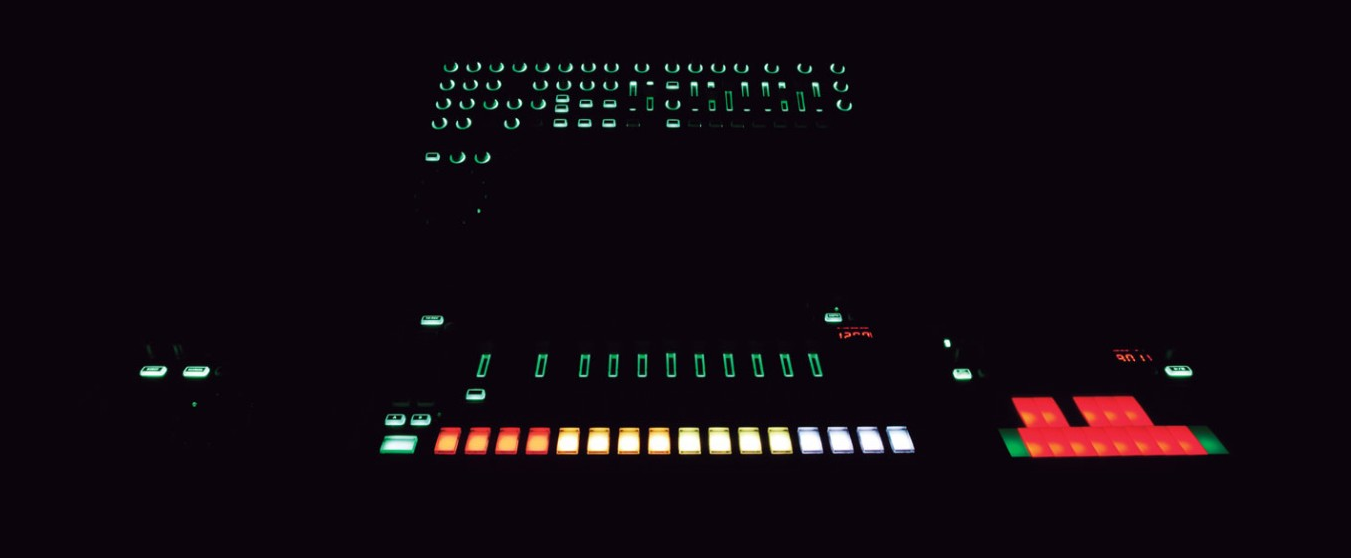 Roland Aira Line