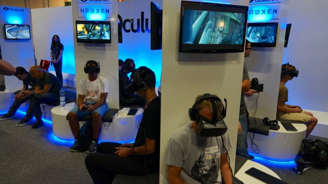 http://blog.cebit.de/2013/08/28/oculus-rift-virtual-reality-brille-fuer-jedermann/